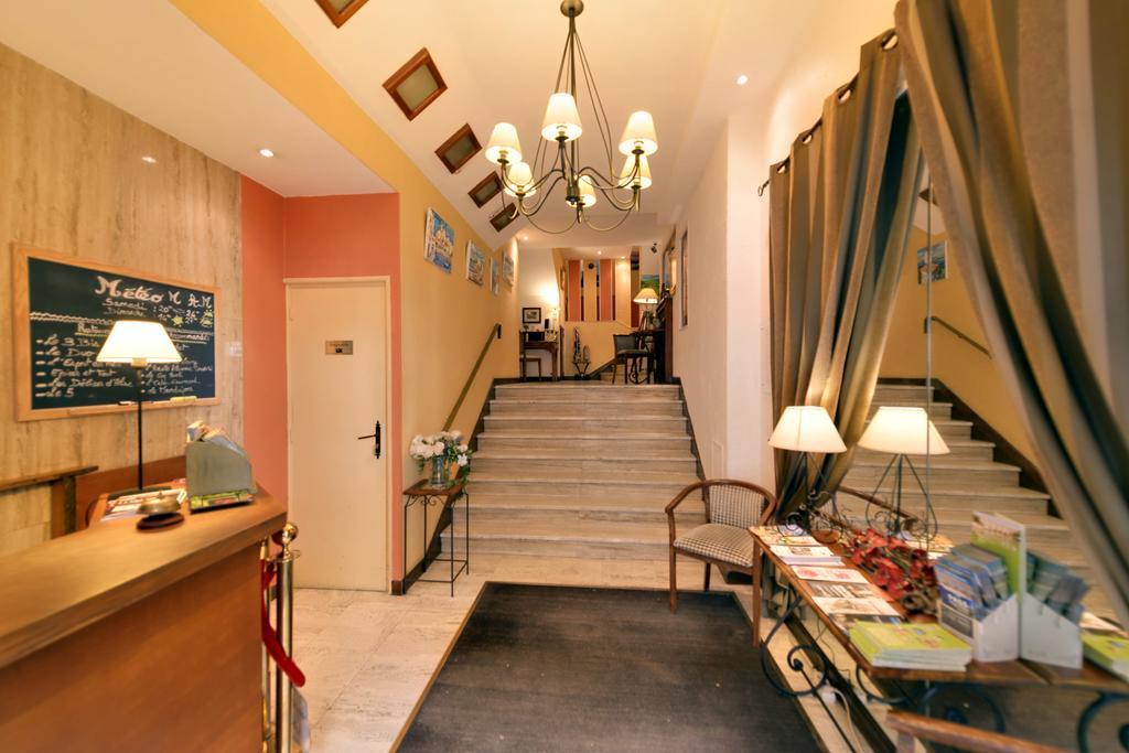 Logis Hotel Orly Ales Ngoại thất bức ảnh